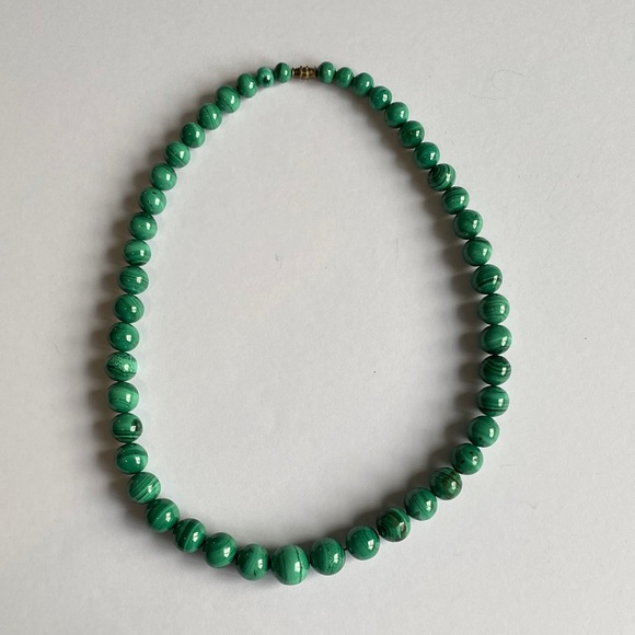 Vintage Malachite Bead Necklace - Picture 2 of 14